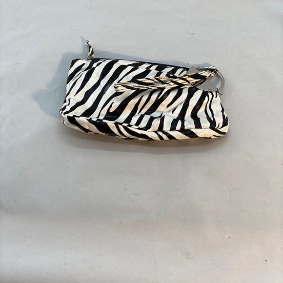 Wristlet   - Picture 2 of 3